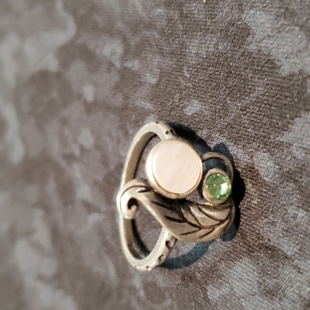 Ring